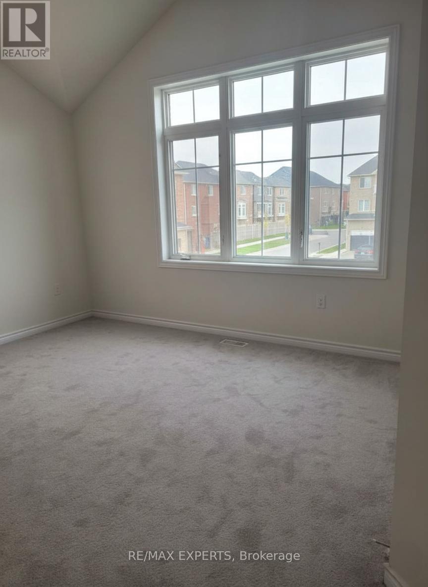 983 Barton Way, Innisfil, Ontario  L9S 0N5 - Photo 3 - N12647622