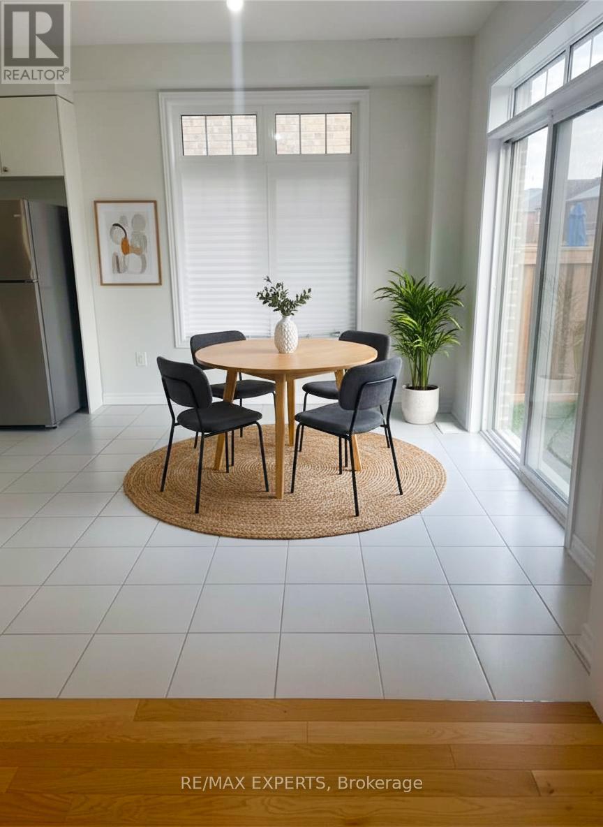 983 Barton Way, Innisfil, Ontario  L9S 0N5 - Photo 6 - N12647622