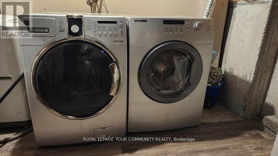 167 Berwick Crescent W, Richmond Hill, Ontario  L4C 0B4 - Photo 11 - N12647652