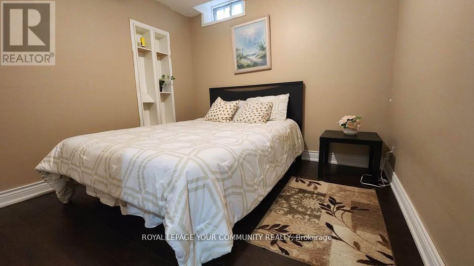 167 Berwick Crescent W, Richmond Hill, Ontario  L4C 0B4 - Photo 7 - N12647652