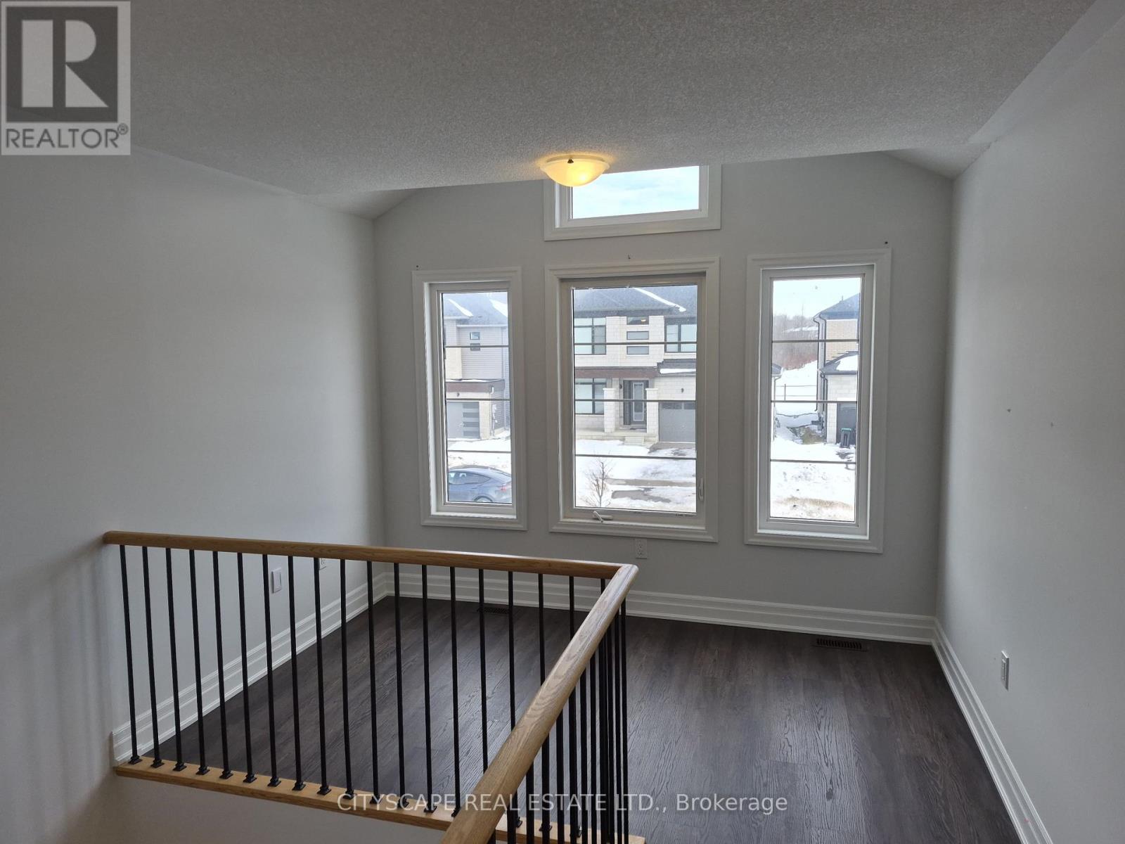 19 Rosanne Circle, Wasaga Beach, Ontario  L9Z 0N4 - Photo 22 - S12647568