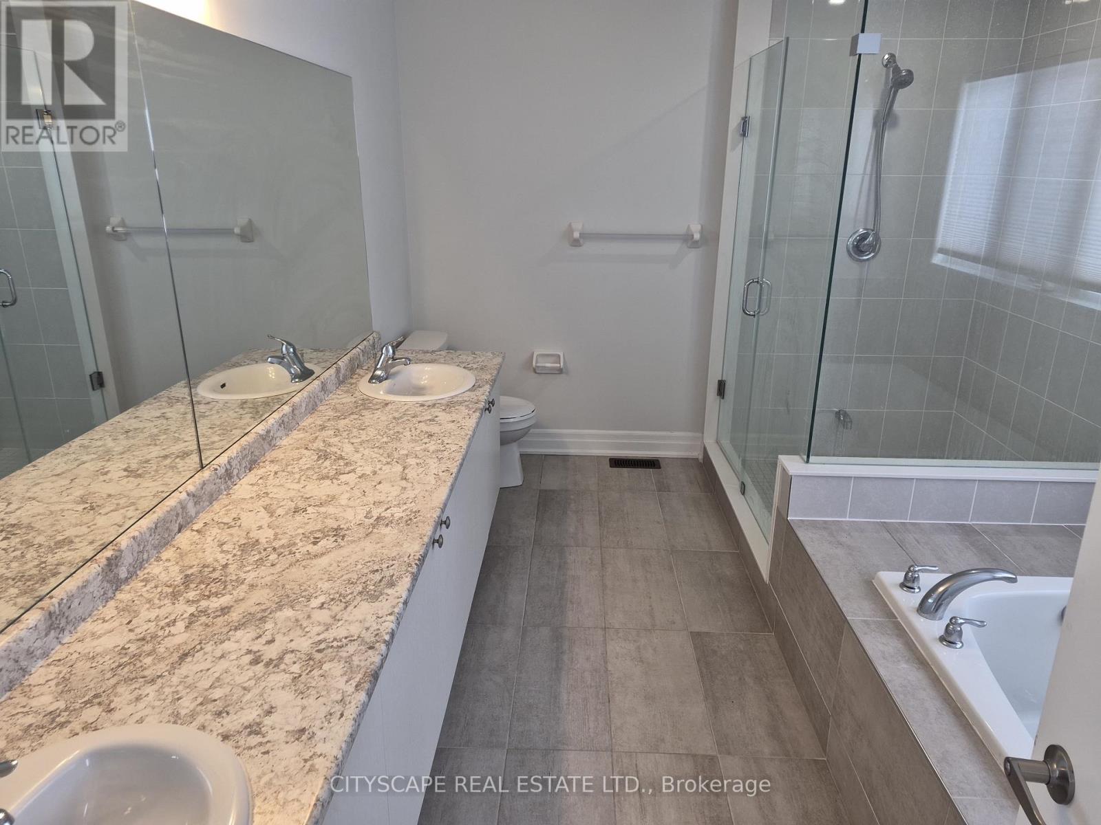 19 Rosanne Circle, Wasaga Beach, Ontario  L9Z 0N4 - Photo 28 - S12647568