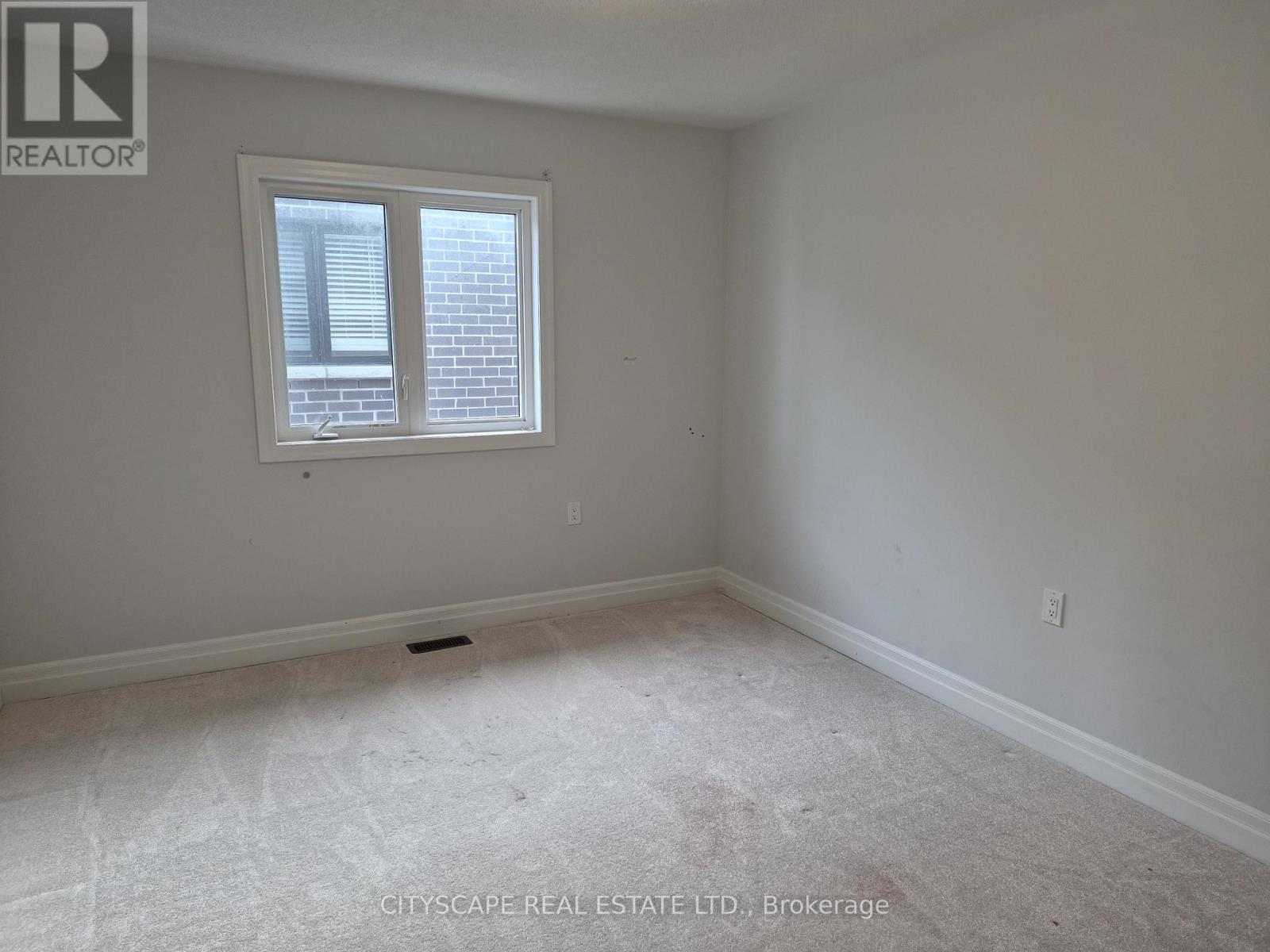 19 Rosanne Circle, Wasaga Beach, Ontario  L9Z 0N4 - Photo 32 - S12647568