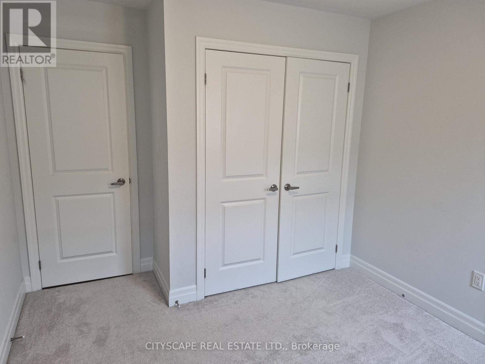 19 Rosanne Circle, Wasaga Beach, Ontario  L9Z 0N4 - Photo 33 - S12647568