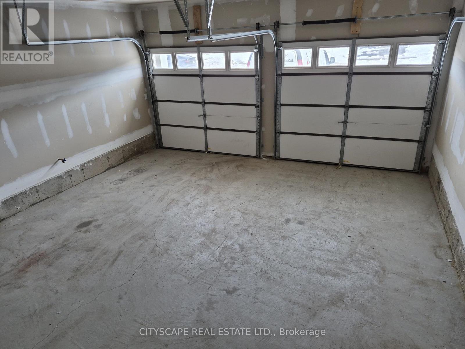 19 Rosanne Circle, Wasaga Beach, Ontario  L9Z 0N4 - Photo 40 - S12647568