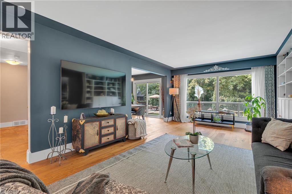 316 Fennell Avenue W, Hamilton, Ontario  L9C 1G4 - Photo 7 - 40752269