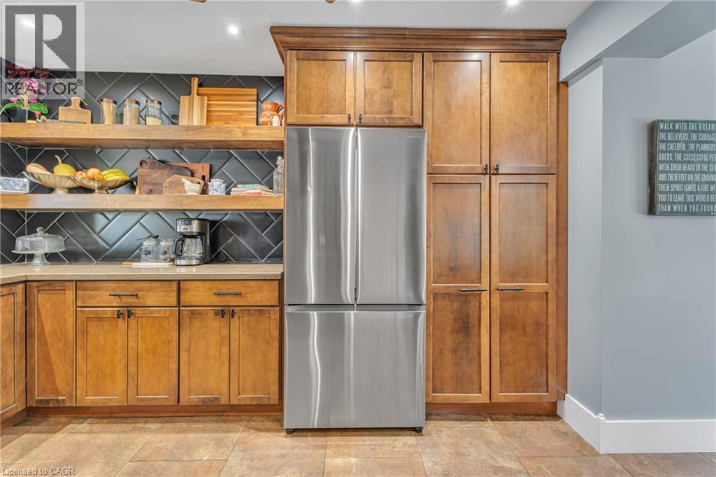 316 Fennell Avenue W, Hamilton, Ontario  L9C 1G4 - Photo 14 - 40752269