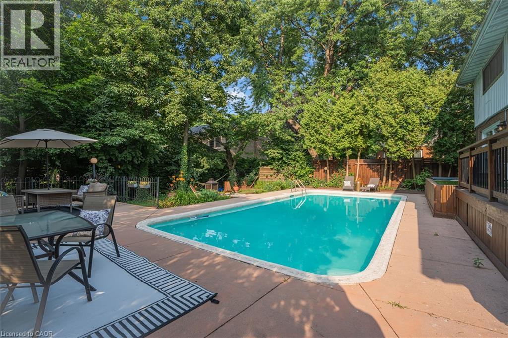 316 Fennell Avenue W, Hamilton, Ontario  L9C 1G4 - Photo 39 - 40752269