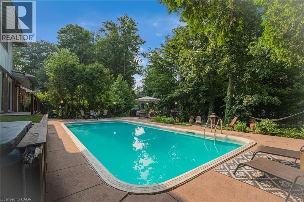 316 Fennell Avenue W, Hamilton, Ontario  L9C 1G4 - Photo 40 - 40752269