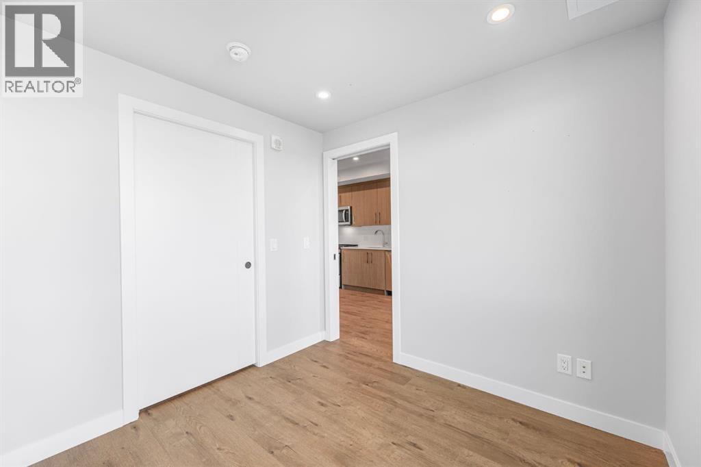 647, 110 18a Street Nw, Calgary, Alberta  T2N 5G5 - Photo 13 - A2262776