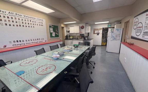 11847  Wayne Gretzky Drive Northwest, Edmonton, Alberta  T5B 1Y2 - Photo 3 - 43853062