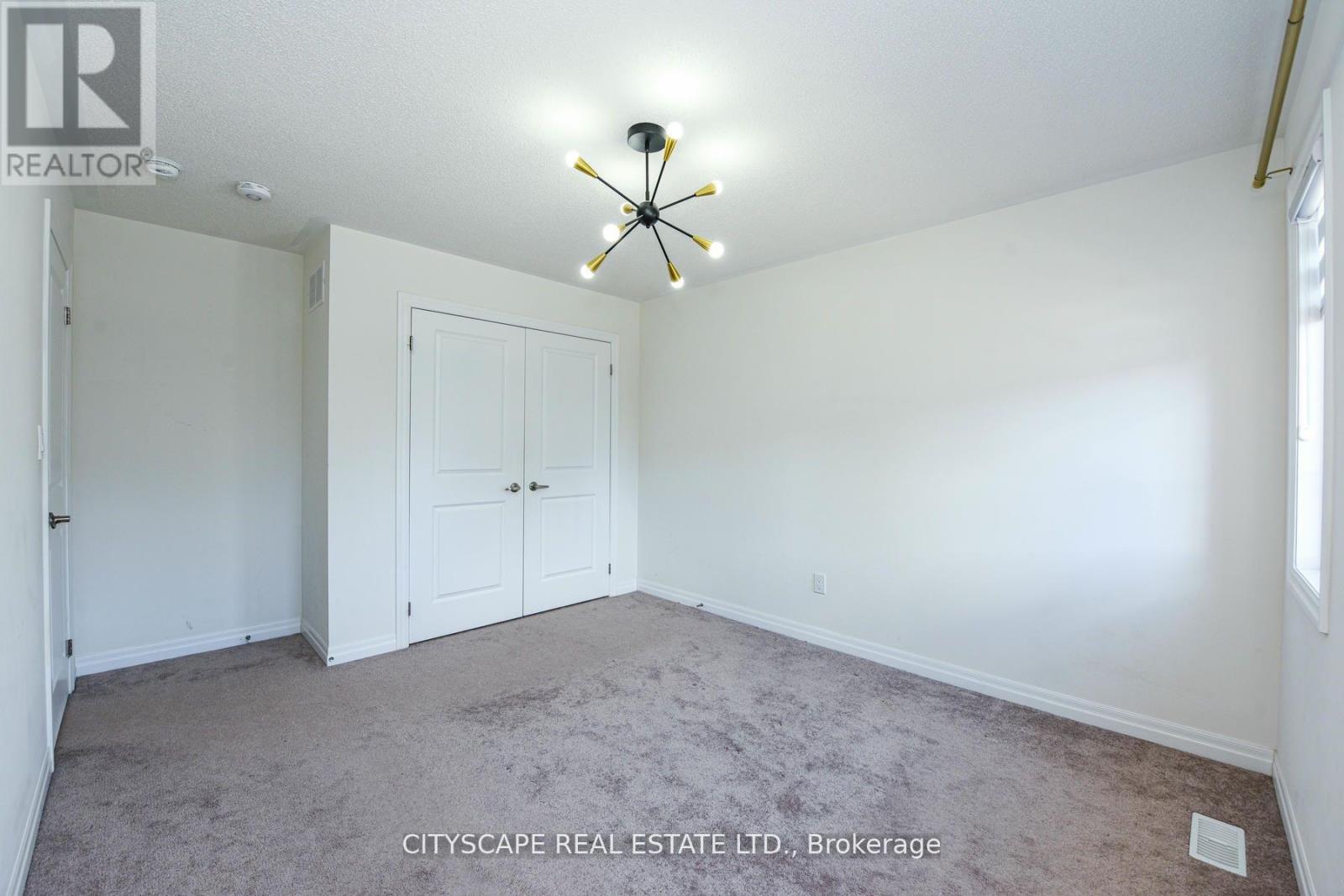 59 Merlin Street, Oakville, Ontario  L6H 0Z4 - Photo 15 - W12647588