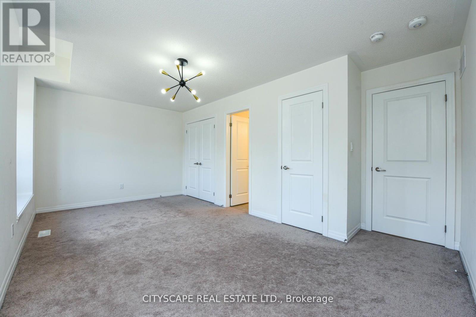 59 Merlin Street, Oakville, Ontario  L6H 0Z4 - Photo 16 - W12647588