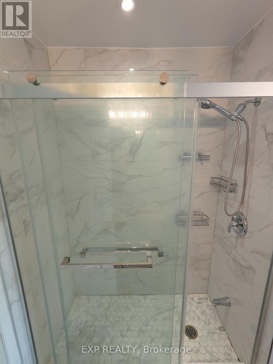 5919 Tampico Way, Mississauga, Ontario  L5M 6Z3 - Photo 17 - W12647648