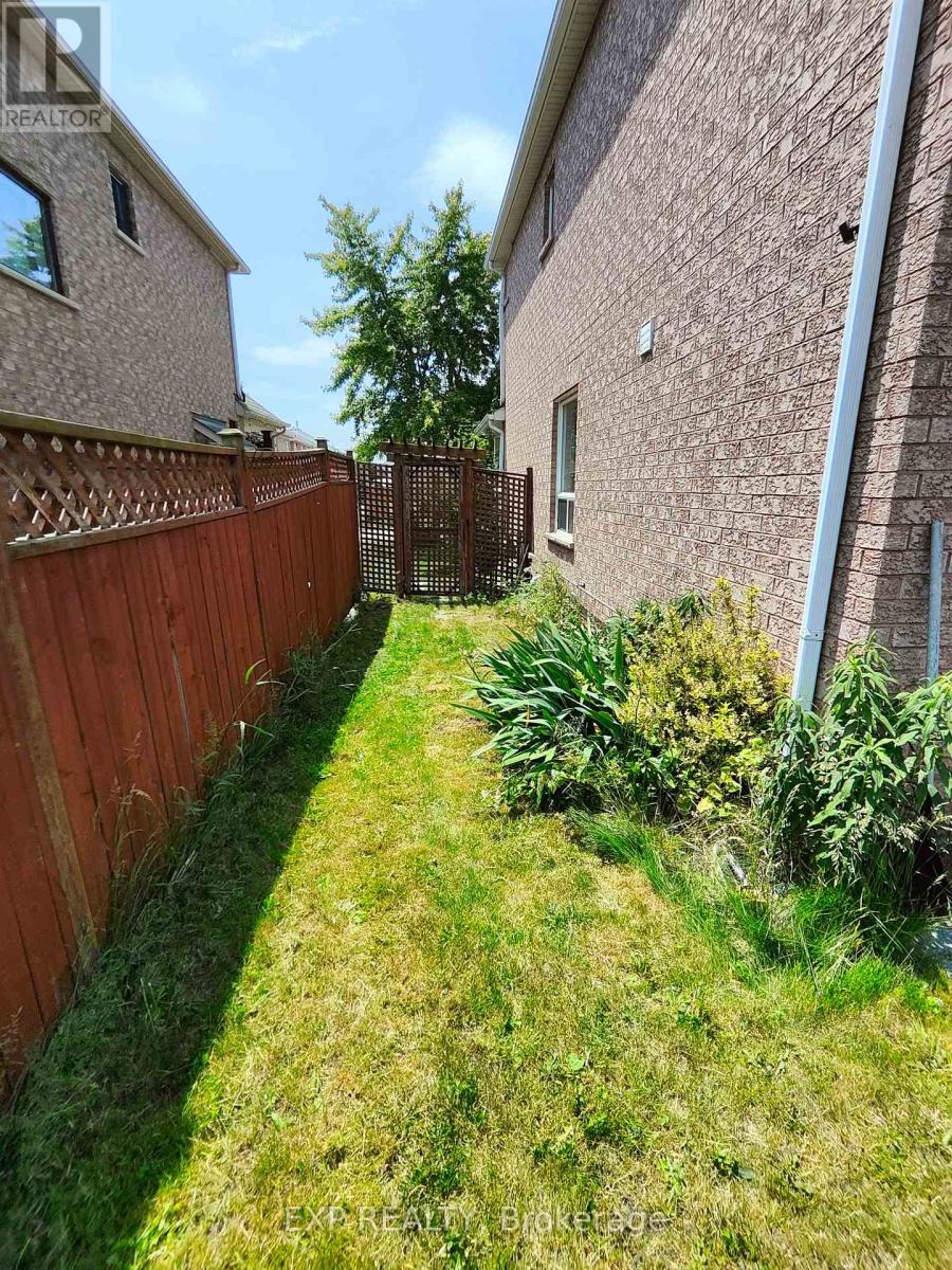 5919 Tampico Way, Mississauga, Ontario  L5M 6Z3 - Photo 29 - W12647648