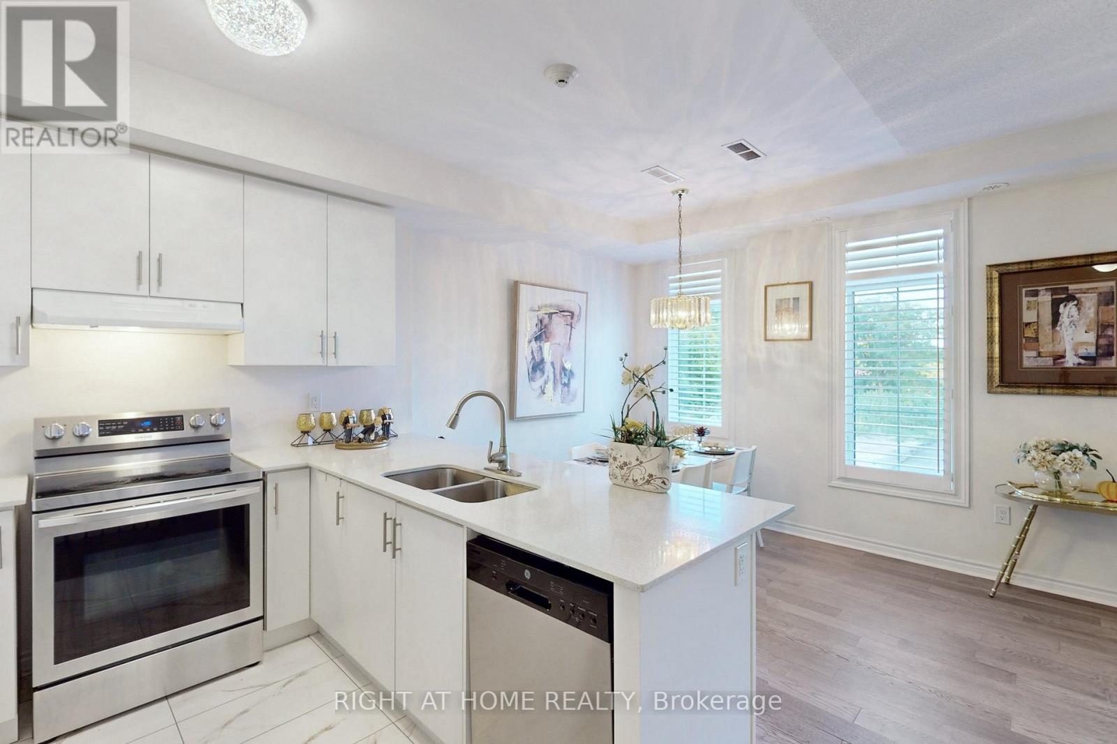 32 - 81 Armdale Road, Mississauga, Ontario  L4Z 0A6 - Photo 18 - W12647660