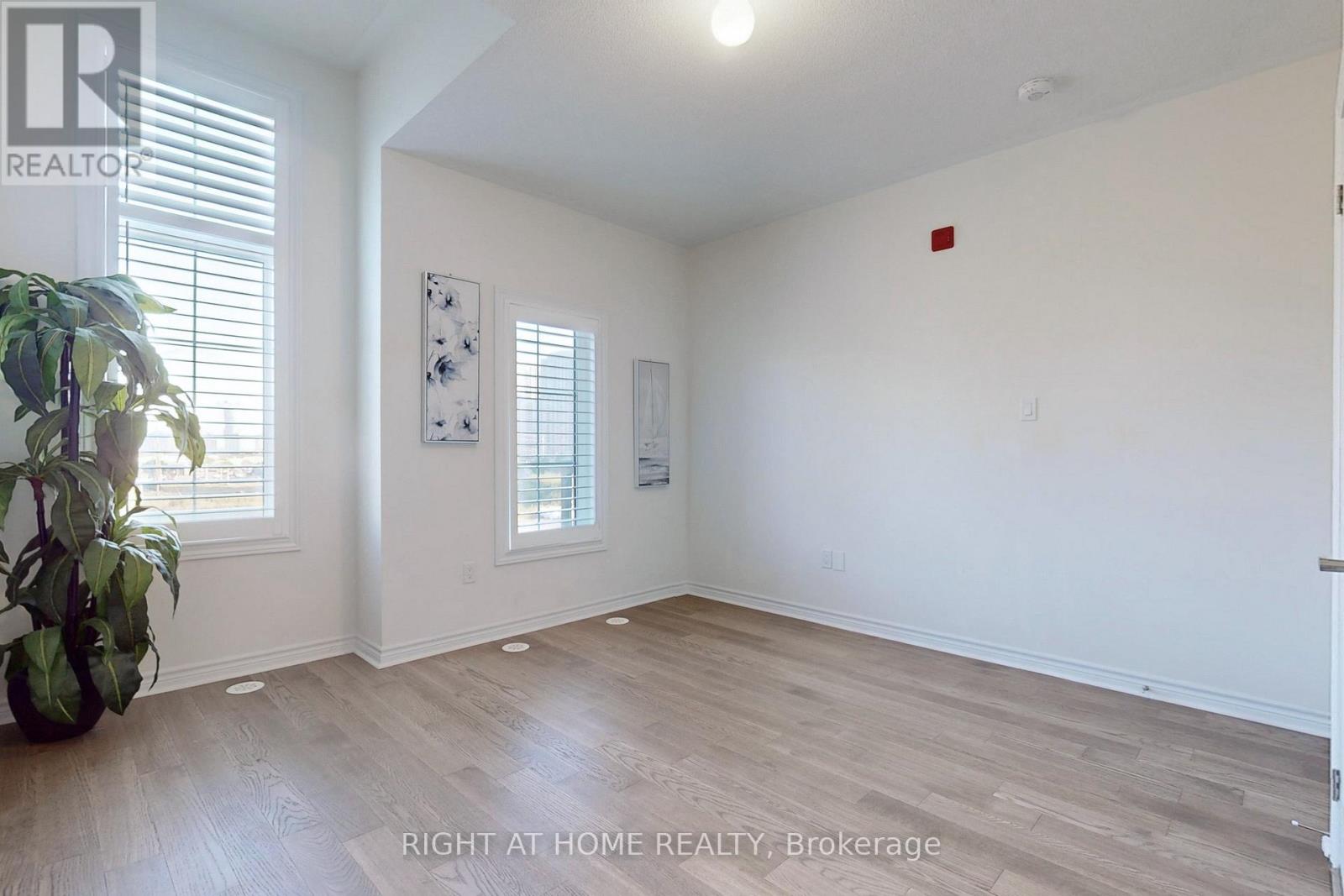 32 - 81 Armdale Road, Mississauga, Ontario  L4Z 0A6 - Photo 31 - W12647660