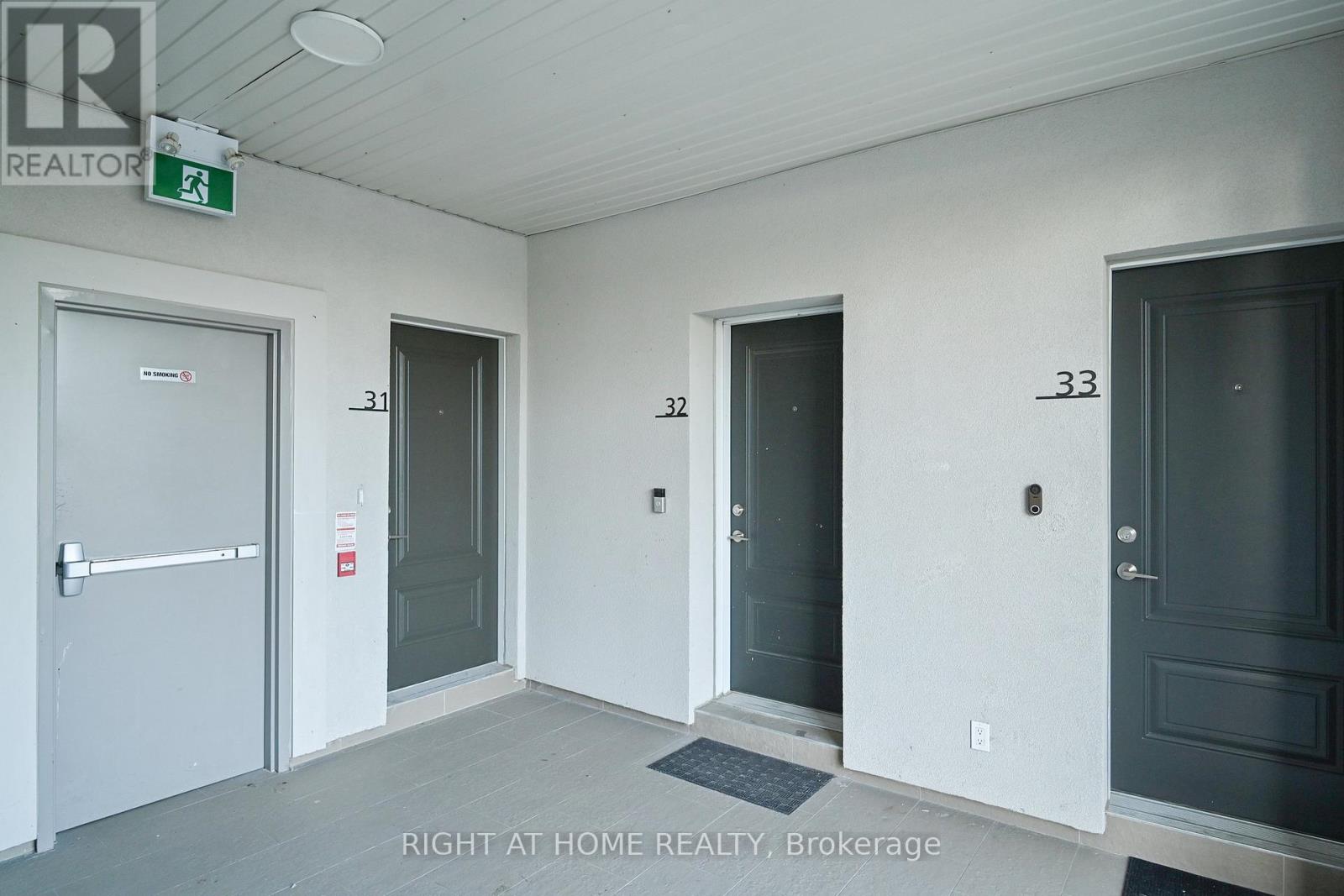 32 - 81 Armdale Road, Mississauga, Ontario  L4Z 0A6 - Photo 6 - W12647660