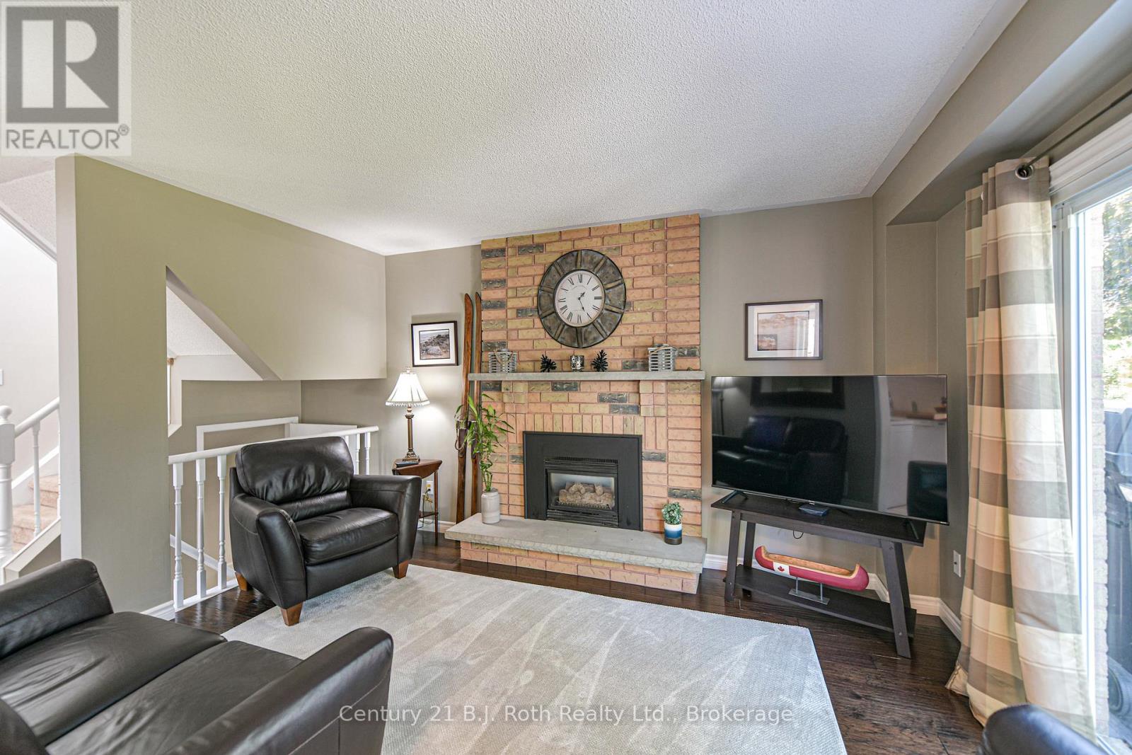 34 Brandon Crescent, Orillia, Ontario L3V 7P6 - Photo 24 - S12323121