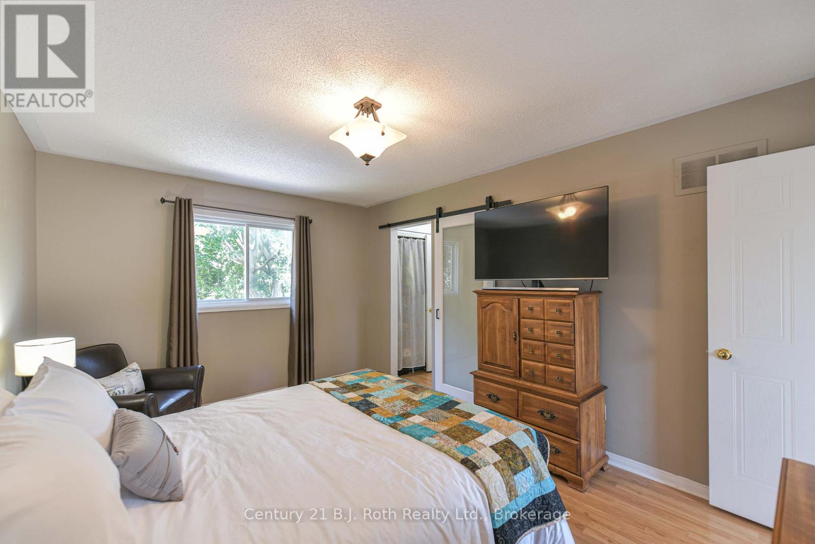 34 Brandon Crescent, Orillia, Ontario L3V 7P6 - Photo 31 - S12323121