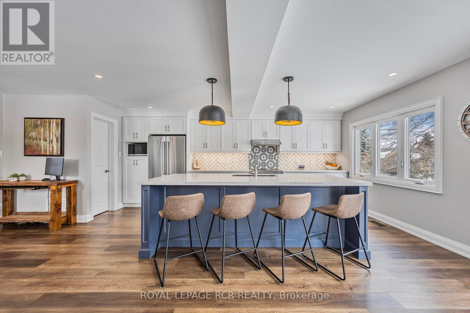 18 Peter Street, Amaranth, Ontario  L9W 5Z8 - Photo 10 - X12482104