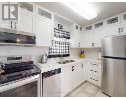 2 GROVE PARK SQUARE, Brampton, Ontario