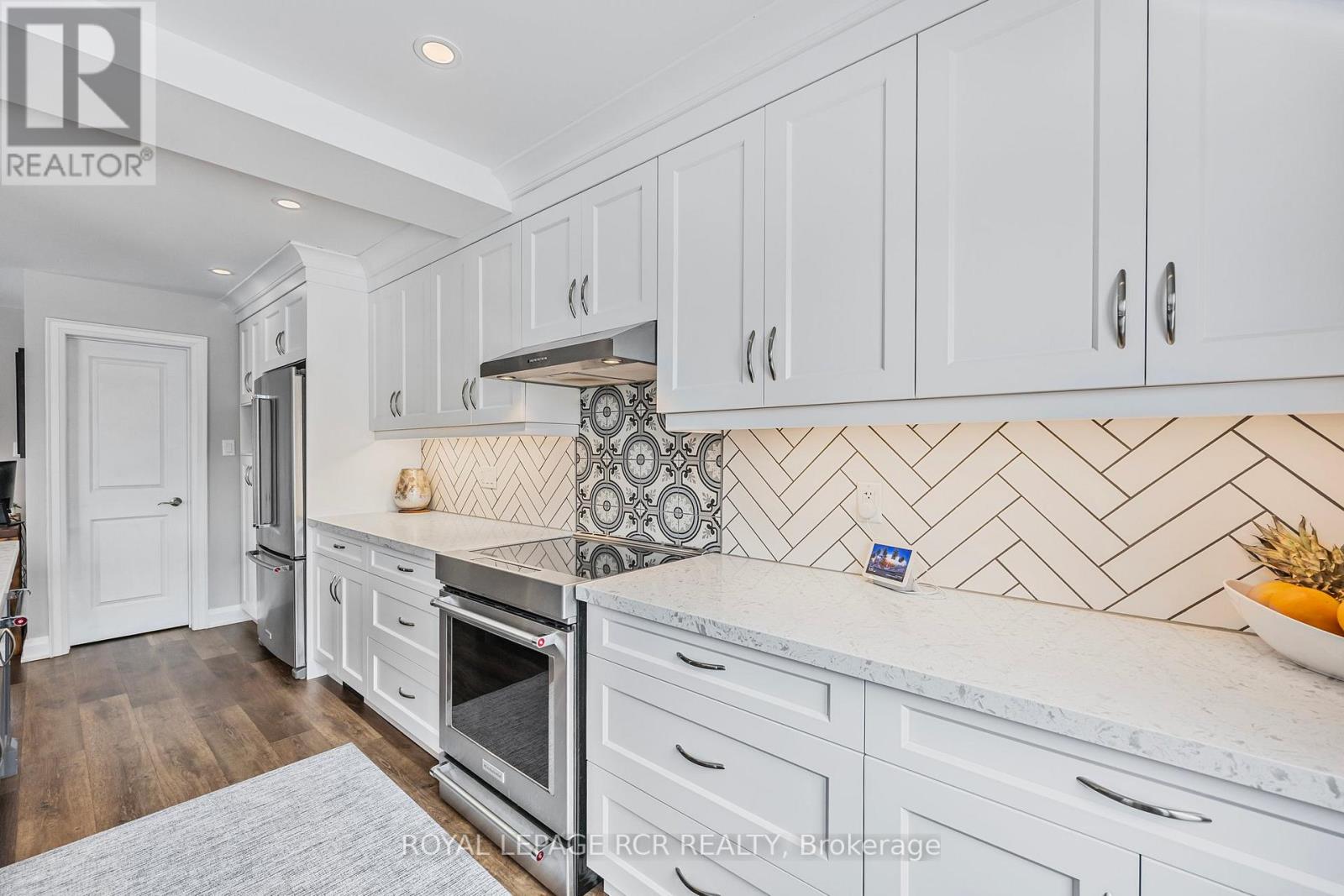 18 Peter Street, Amaranth, Ontario  L9W 5Z8 - Photo 13 - X12482104