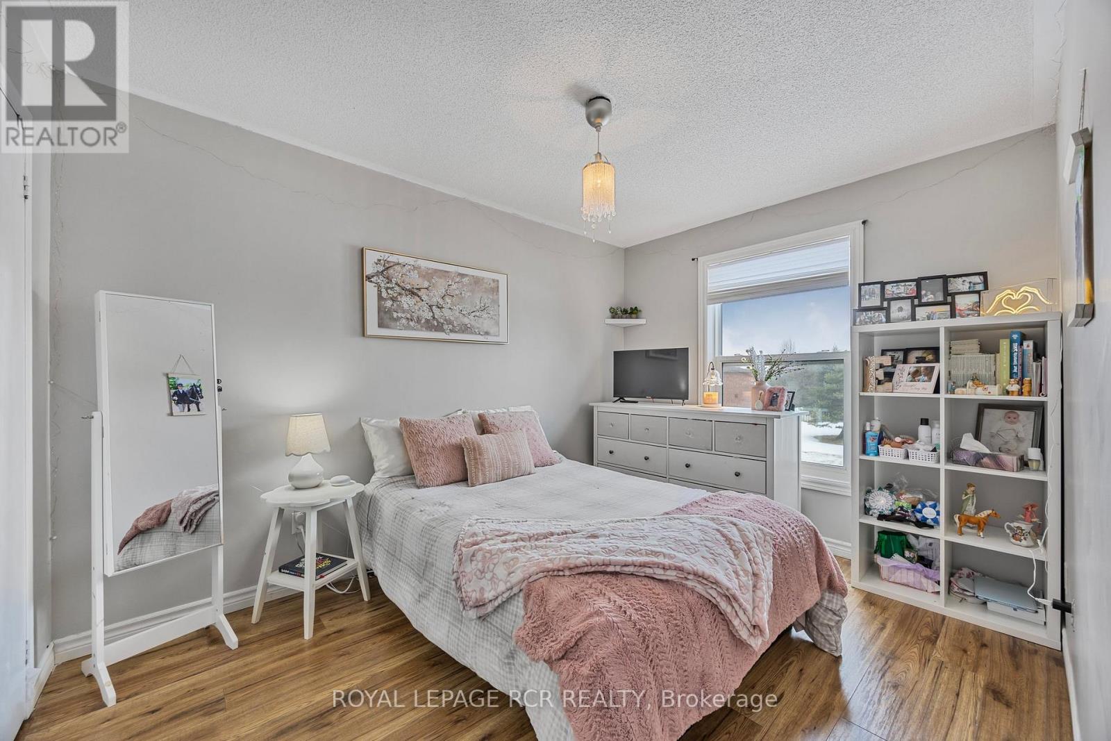 18 Peter Street, Amaranth, Ontario  L9W 5Z8 - Photo 28 - X12482104