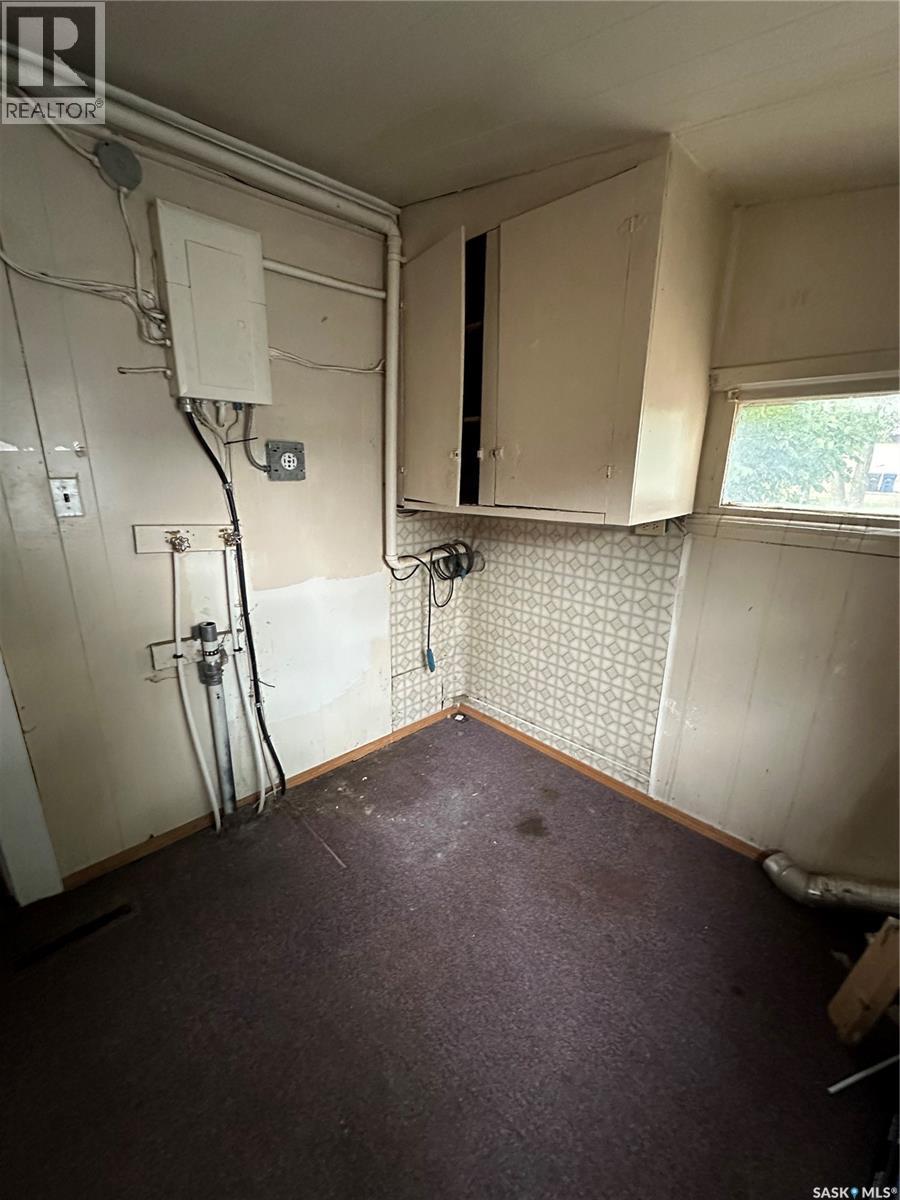 3360 Rutland Avenue, Gull Lake, Saskatchewan  S0N 1A0 - Photo 16 - SK010252