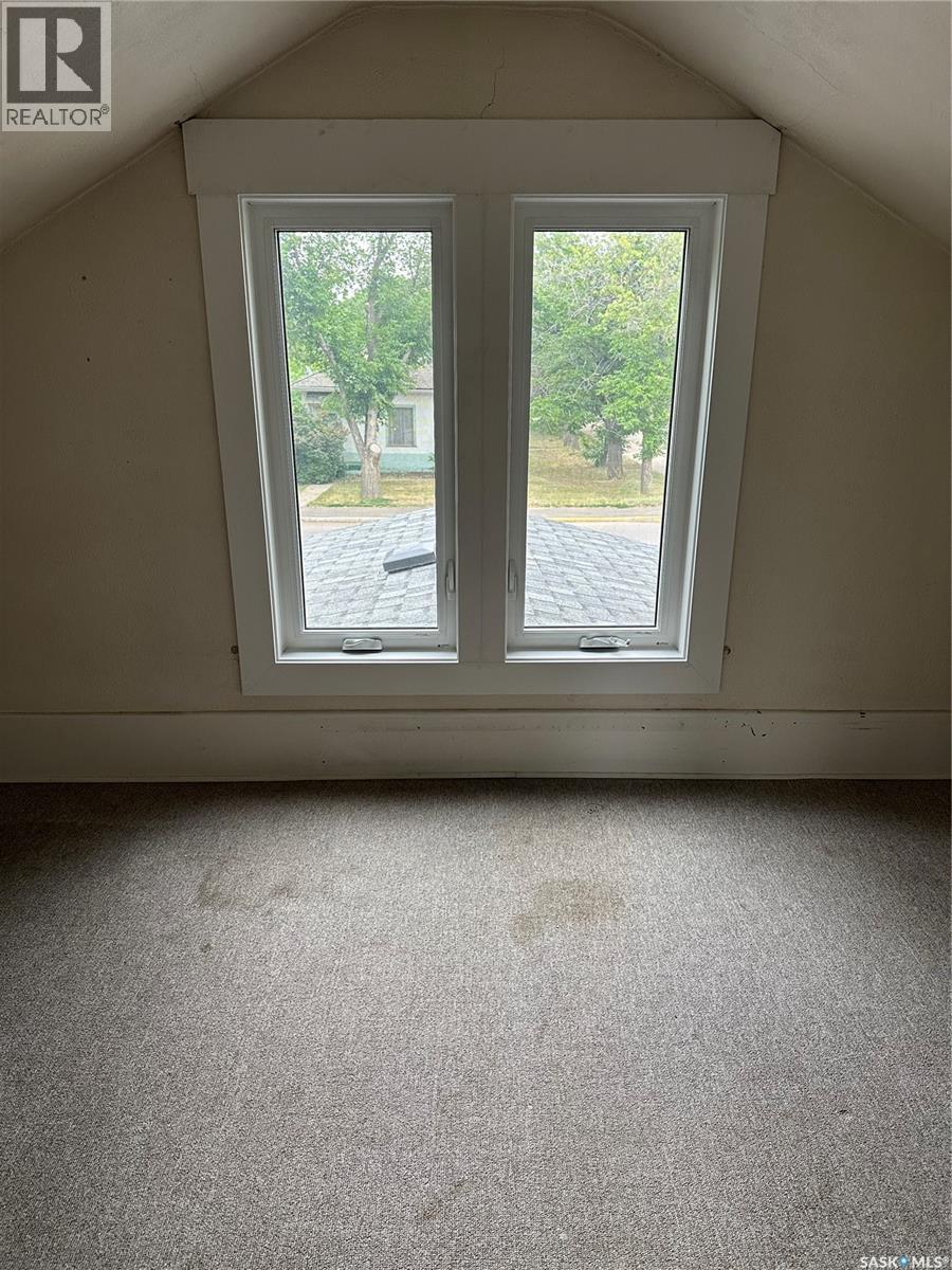 3360 Rutland Avenue, Gull Lake, Saskatchewan  S0N 1A0 - Photo 14 - SK010252