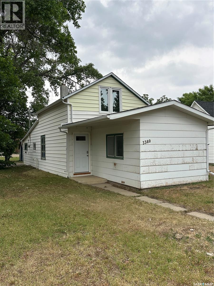 3360 Rutland AVENUE, Gull Lake, Saskatchewan