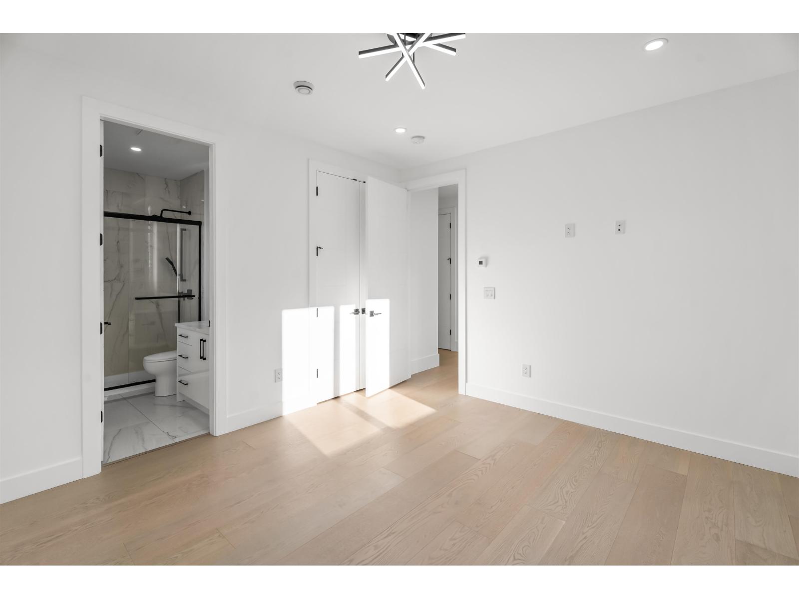 18446 68a Avenue, Surrey, British Columbia  V3S 9H9 - Photo 33 - R3074505