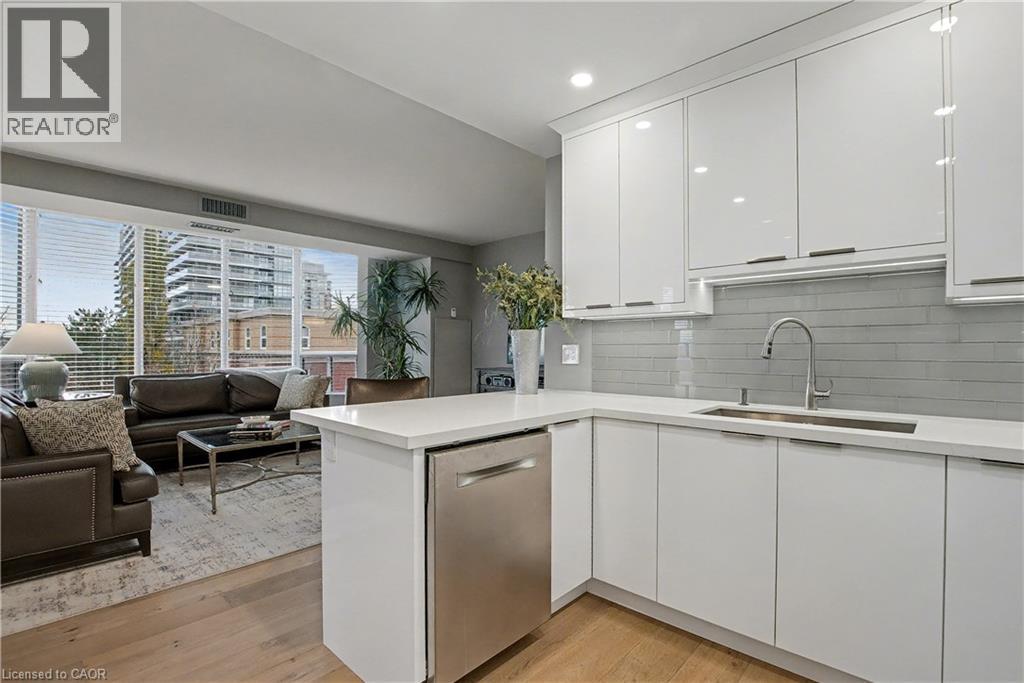 2121 Lakeshore Road Unit# 603, Burlington, Ontario  L7R 1C9 - Photo 13 - 40789730