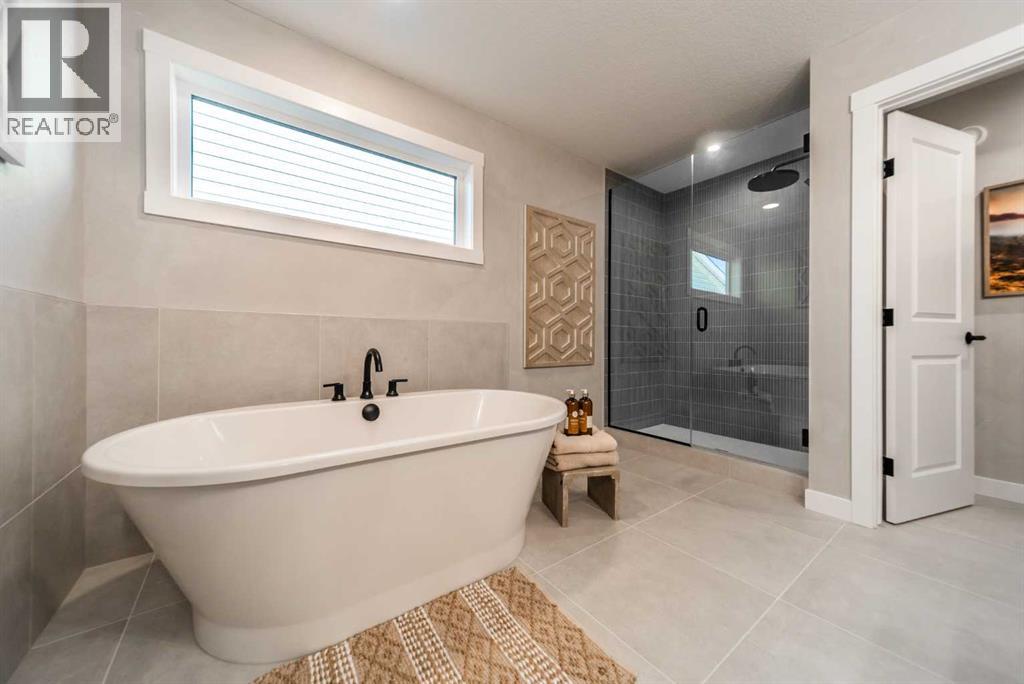 207 Lucas Common Nw, Calgary, Alberta  T3P 2B3 - Photo 26 - A2254552