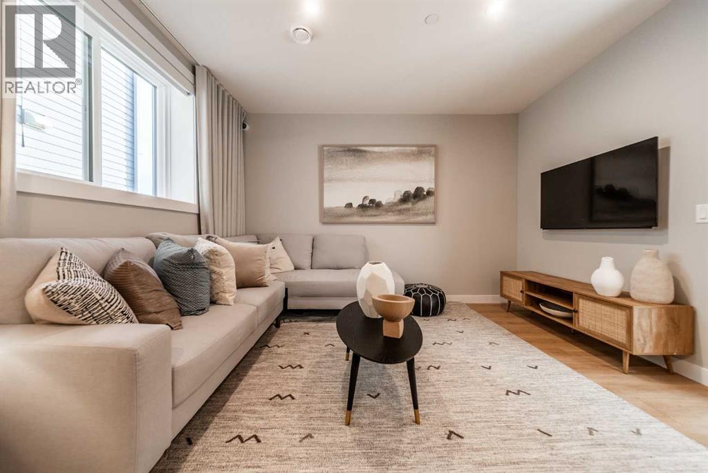 207 Lucas Common Nw, Calgary, Alberta  T3P 2B3 - Photo 39 - A2254552