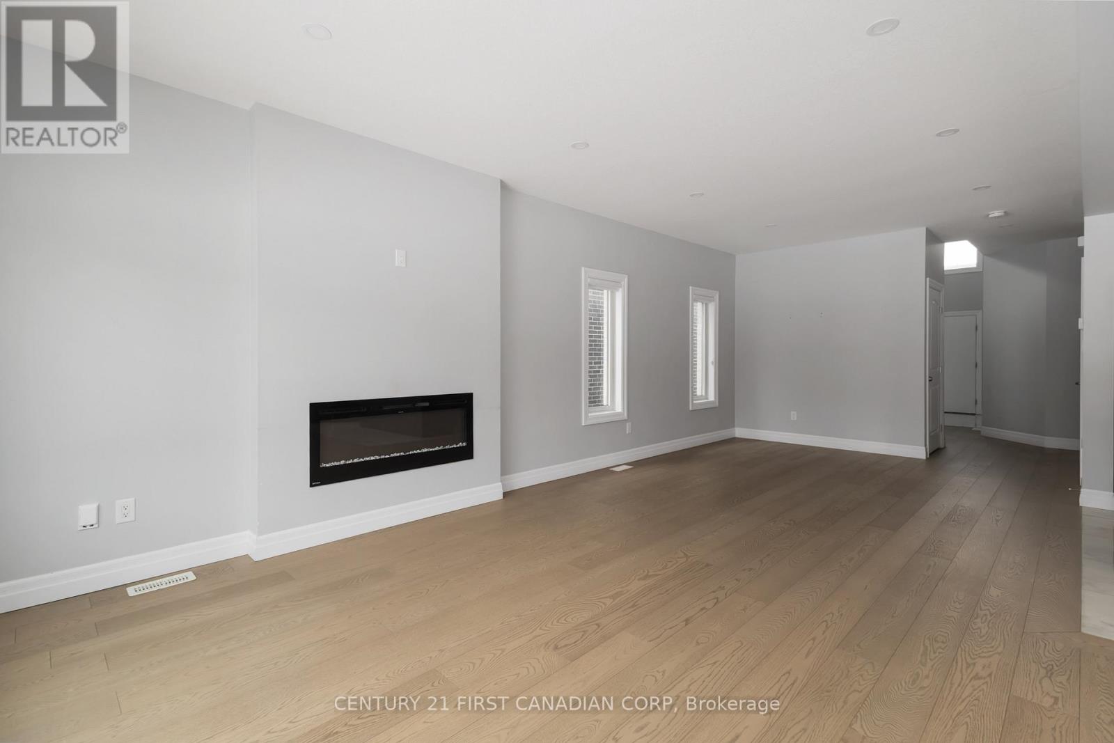 #upper - 2265 Southport Crescent, London South (South U), Ontario  N6M 0J6 - Photo 10 - X12647688