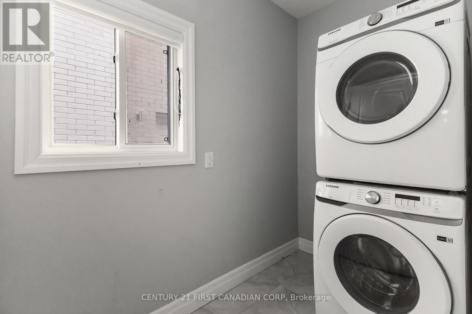 #upper - 2265 Southport Crescent, London South (South U), Ontario  N6M 0J6 - Photo 28 - X12647688