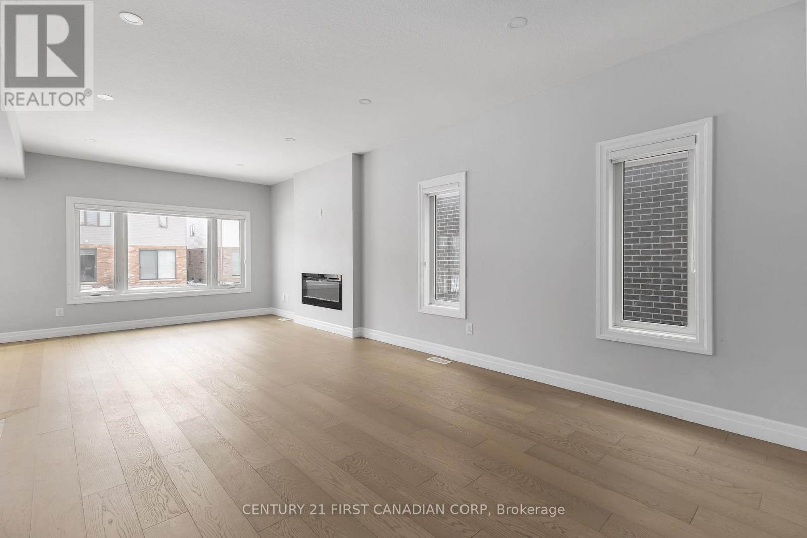 #upper - 2265 Southport Crescent, London South (South U), Ontario  N6M 0J6 - Photo 6 - X12647688