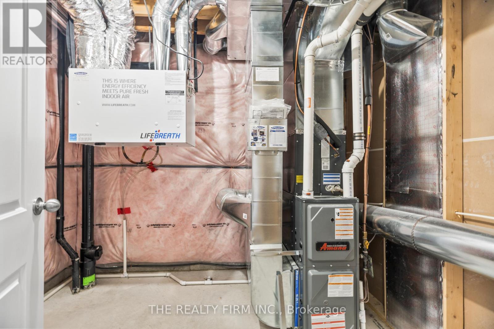 1320 Michael Circle, London East (East E), Ontario  N5V 0B8 - Photo 31 - X12647716