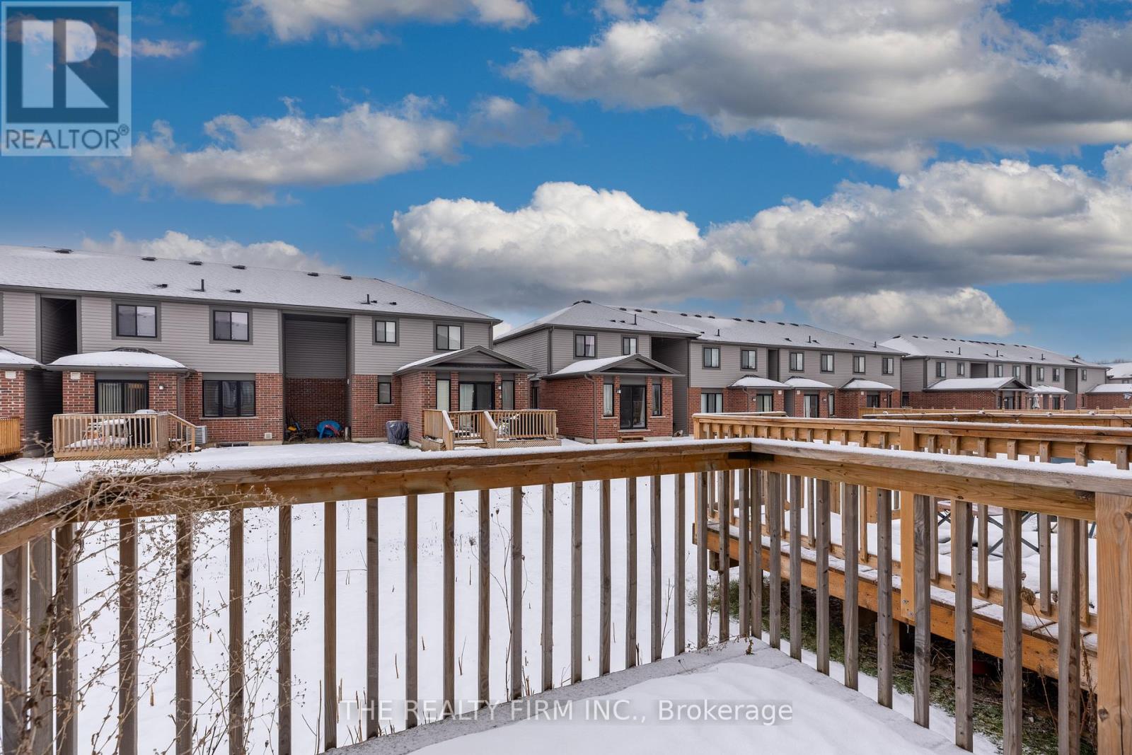 1320 Michael Circle, London East (East E), Ontario  N5V 0B8 - Photo 32 - X12647716