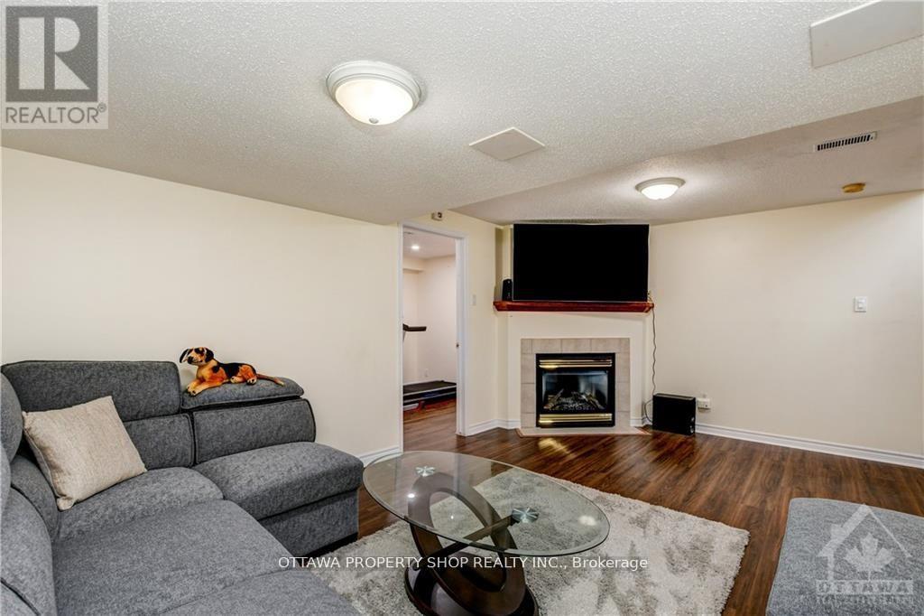 41 Palmadeo Drive, Ottawa, Ontario  K2J 4Z3 - Photo 16 - X12647708