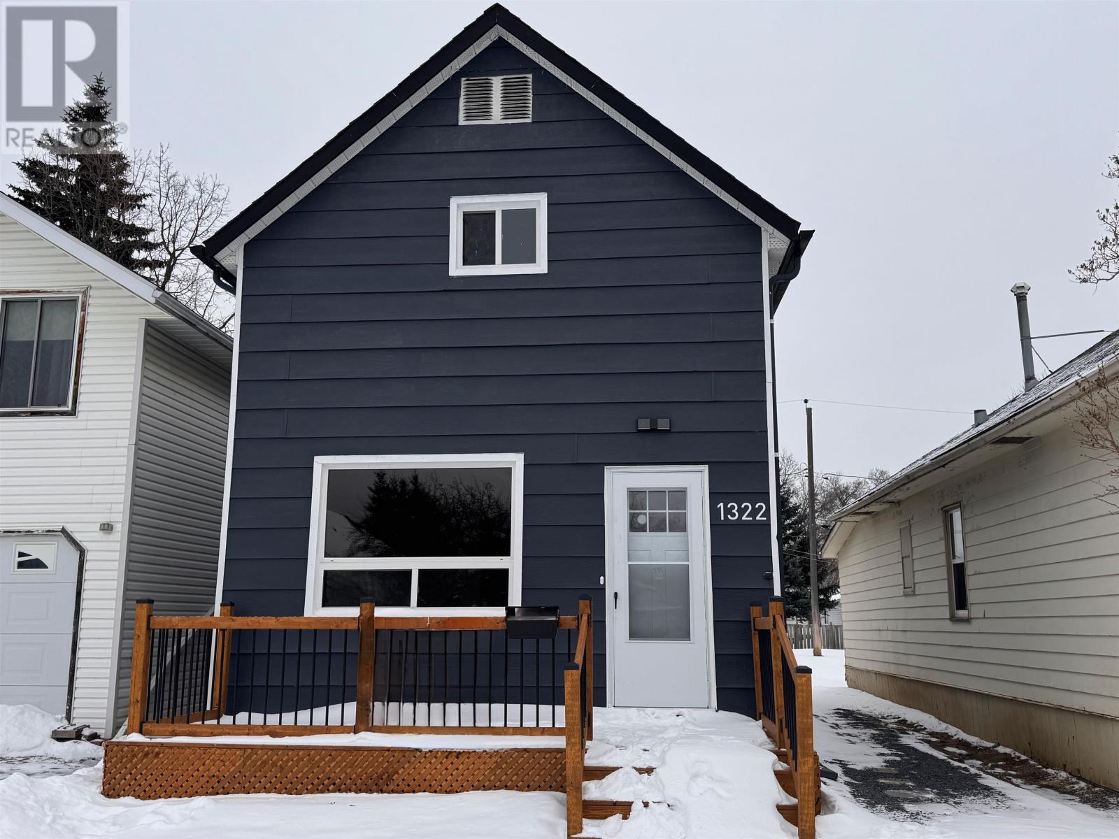 1322 Georgina AVE, Thunder Bay, Ontario