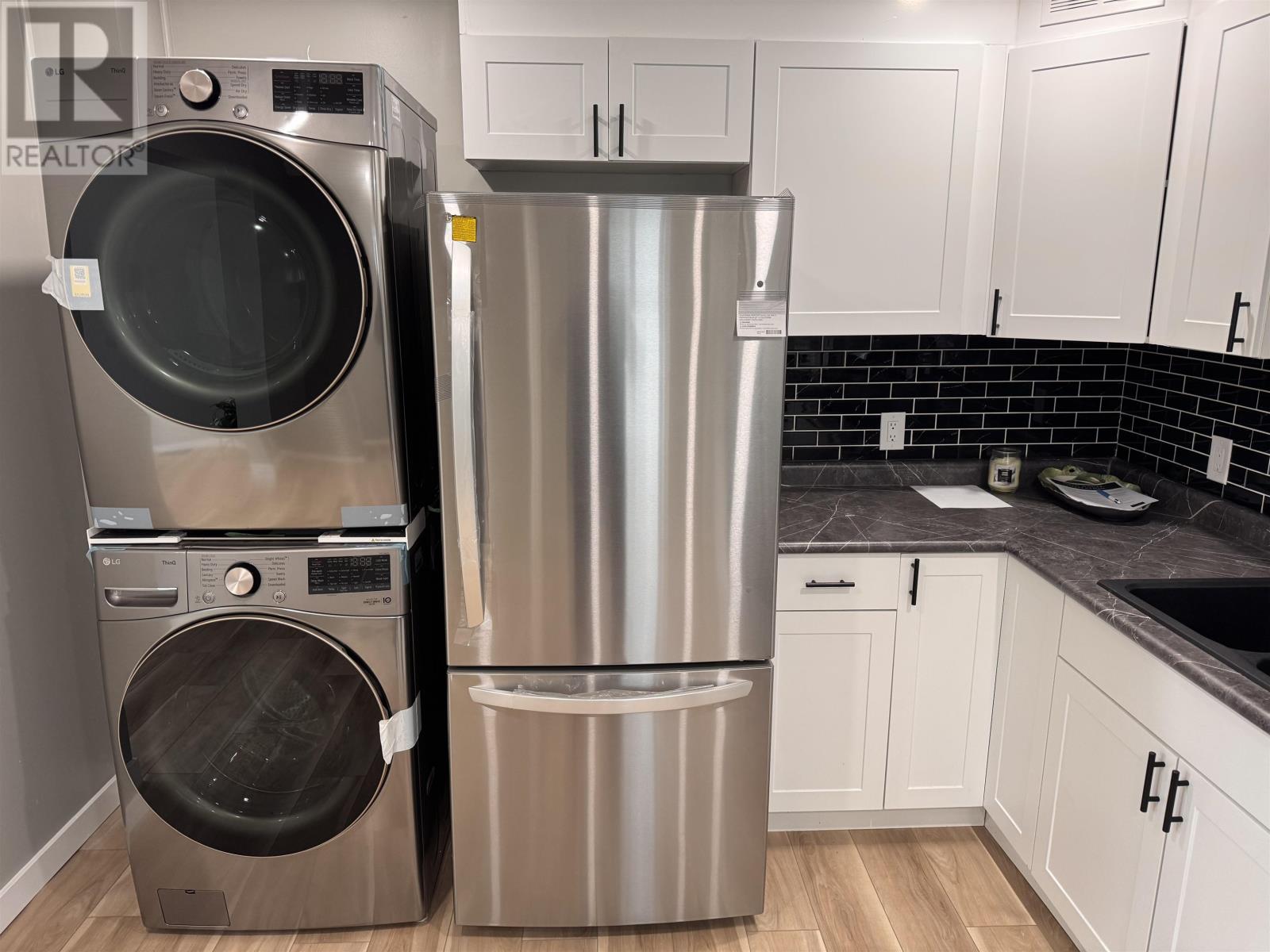 1322 Georgina Ave, Thunder Bay, Ontario  P7E 3J2 - Photo 13 - TB253680