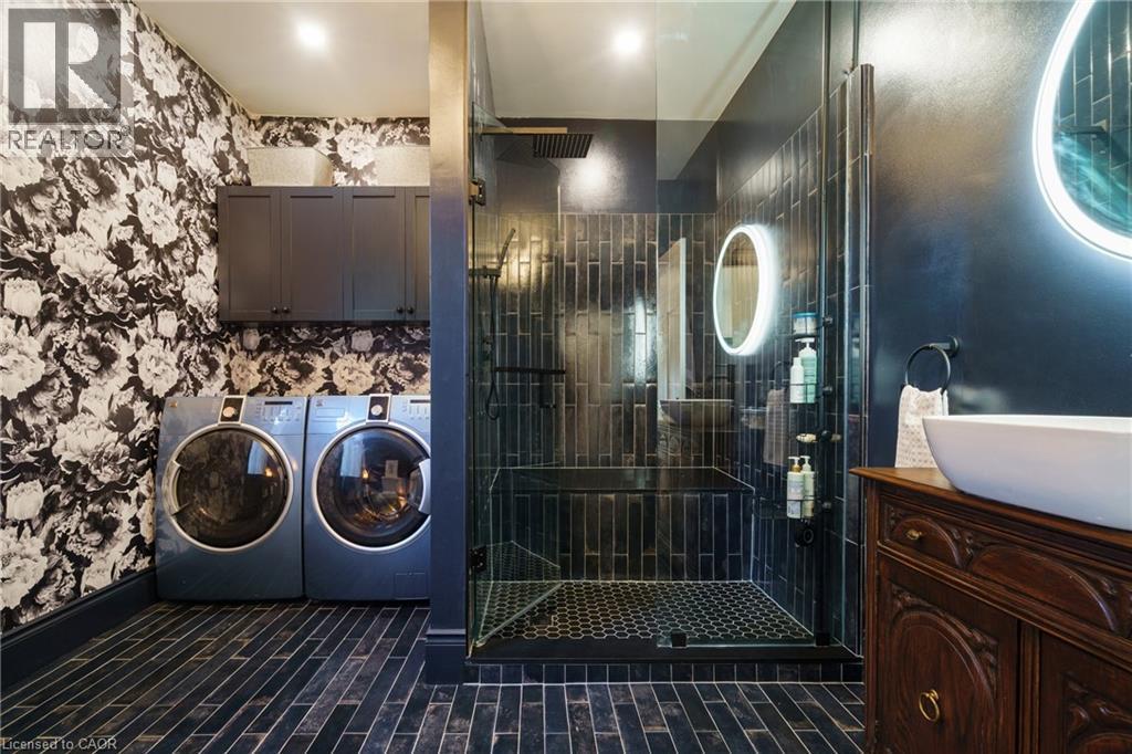 202 Prospect Street S, Hamilton, Ontario  L8M 2Z7 - Photo 12 - 40793120