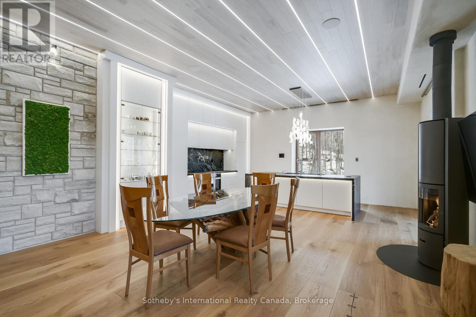 1739 Trapper's Trail Road, Dysart Et Al, Ontario  K0M 1S0 - Photo 29 - X12203097