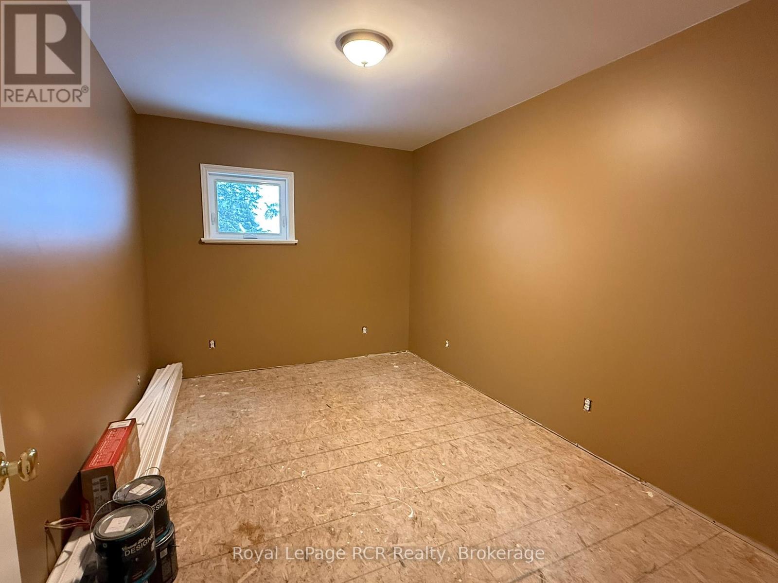 30 Sydenham Street, Grey Highlands, Ontario  N0C 1E0 - Photo 9 - X12205937