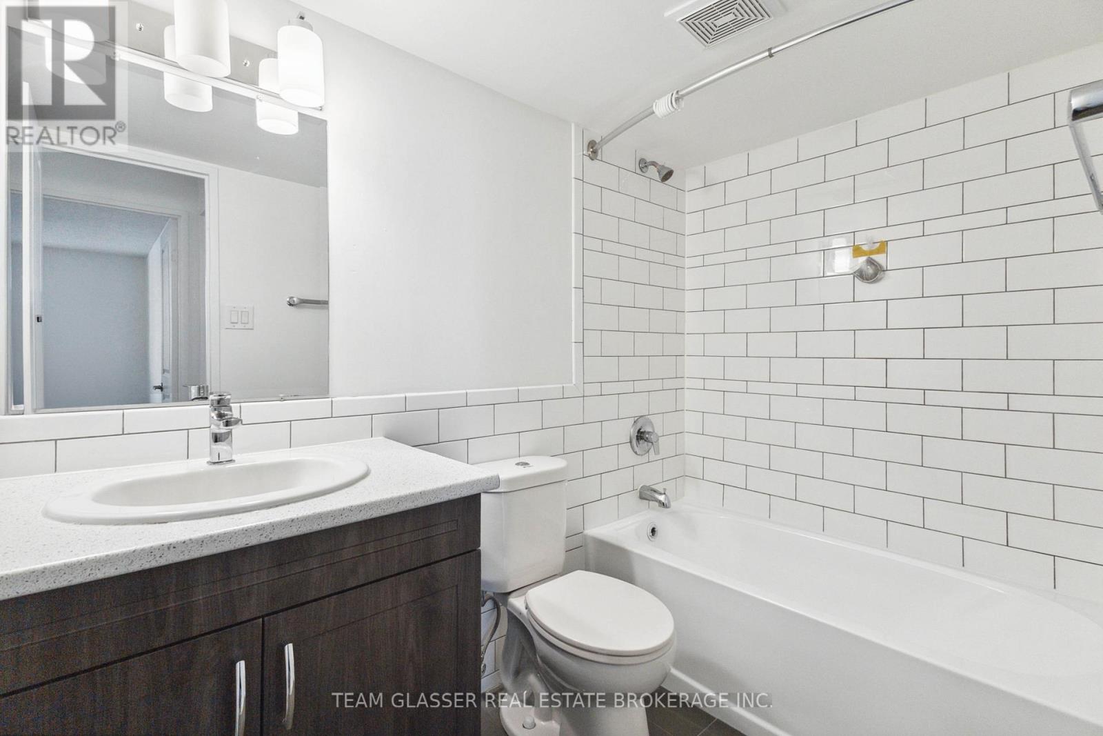 802 - 340 Colborne Street, London East, Ontario  N6B 3N1 - Photo 29 - X12647566