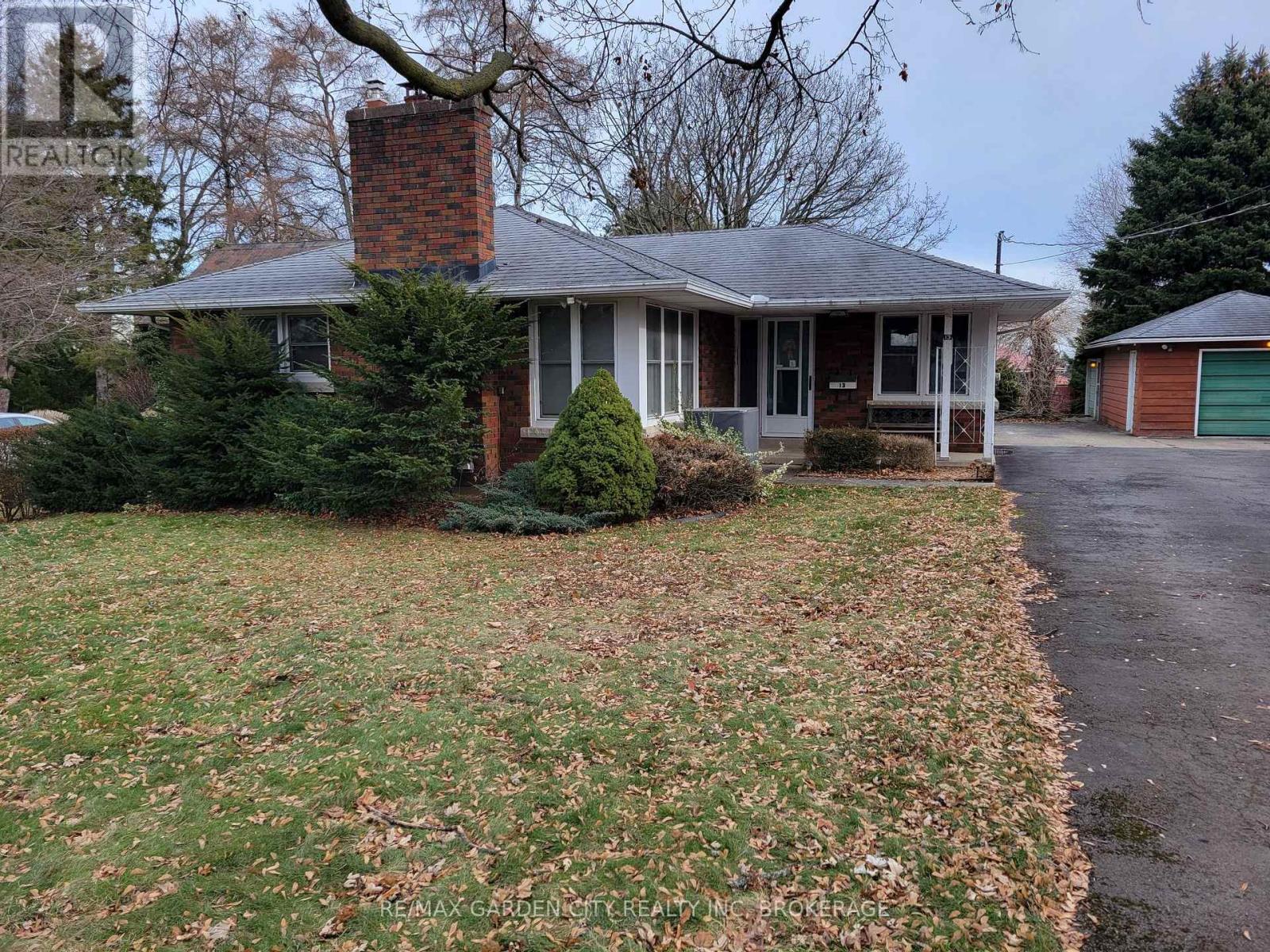 13 Chestnut Street, Pelham, Ontario  L0S 1E3 - Photo 39 - X12638834