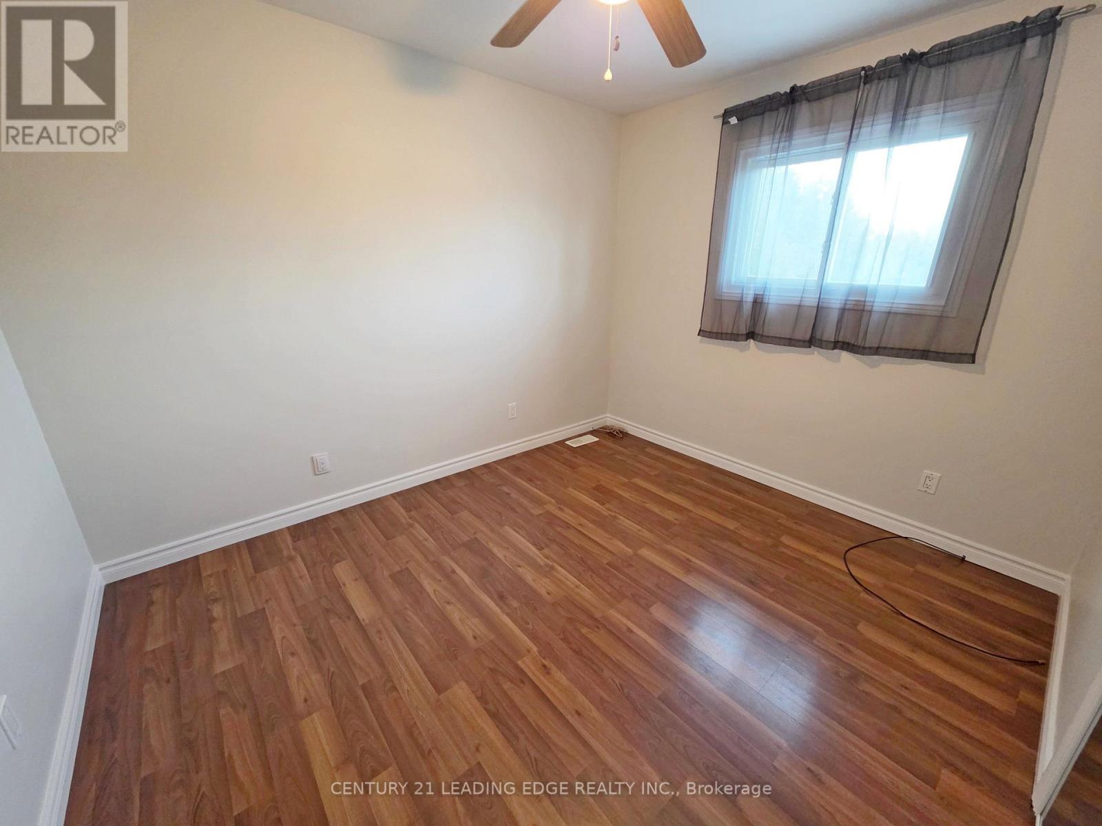 342 Pasadena Drive, Georgina, Ontario  L4P 2Z1 - Photo 10 - N12647712