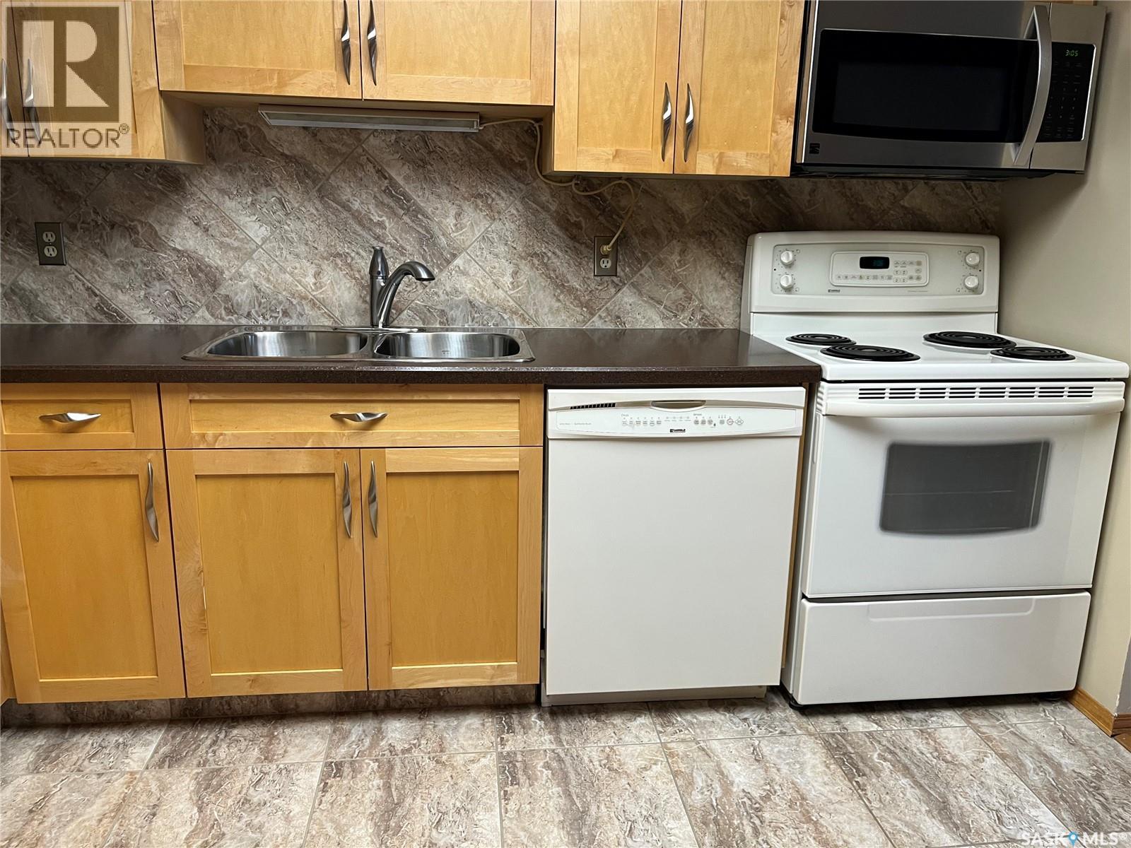 239 960 E Assiniboine Avenue, Regina, Saskatchewan  S4V 2P8 - Photo 11 - SK025855